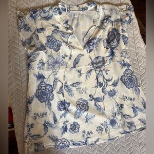 Elegant Blue Floral Blouse